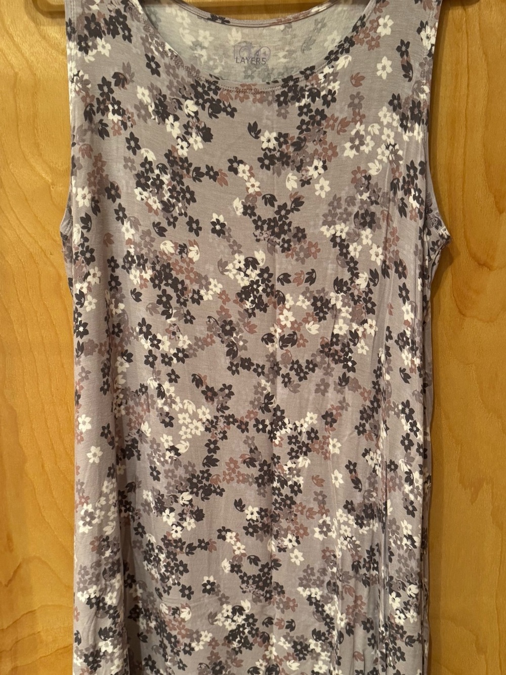 Logo by Lori Goldstein Sleeveless Floral Swing Tank Top